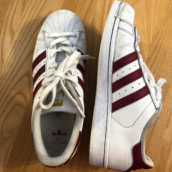 superstar red stripes